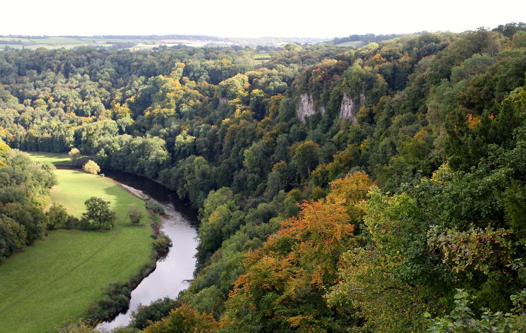 Canoe the Wye - Coldwell Rocks